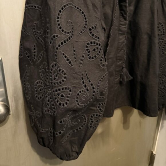 NWOT - Boho Embroidered Linen Bishop Sleeve Peasant Blouse - Picture 12 of 16